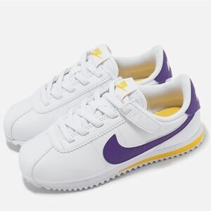 Nike Cortez Easy on Purple Sneakers